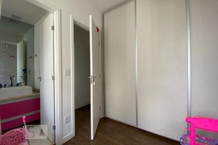 Apartamento à venda com 87m², 2 quartos e 2 vagas Apartamento à venda com 87m², 2 quartos e 2 vagasSuíte 2