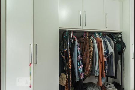 Apartamento à venda com 50m², 2 quartos e 1 vagaArmario quarto 2