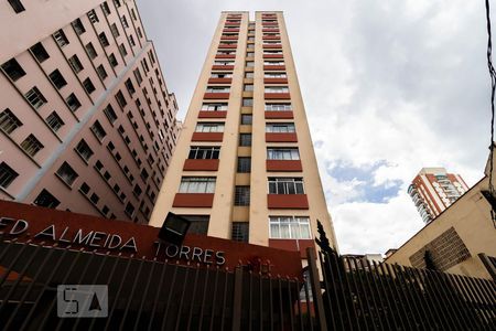 Studio para alugar com 33m², 1 quarto e sem vagaFachada