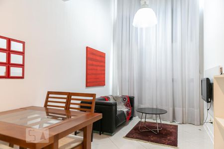 Sala de apartamento para alugar com 2 quartos, 105m² em Gonzaga, Santos