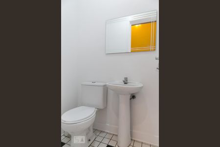 Lavabo de apartamento para alugar com 2 quartos, 105m² em Gonzaga, Santos