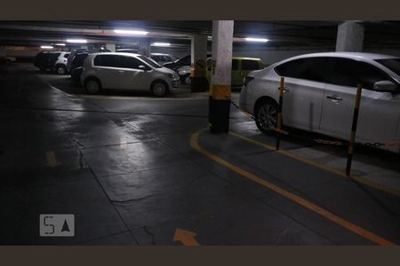 Apartamento à venda com 77m², 2 quartos e 1 vagaGaragem