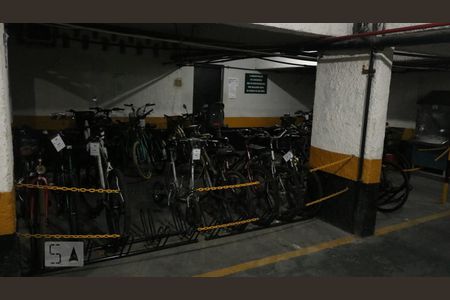 Apartamento à venda com 77m², 2 quartos e 1 vagaÁrea comum - Bicicletas