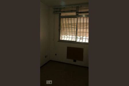 Apartamento à venda com 77m², 2 quartos e 1 vagaDetalhe Quarto 1