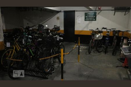 Apartamento à venda com 77m², 2 quartos e 1 vagaÁrea comum - Bicicletas