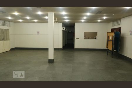 Apartamento à venda com 77m², 2 quartos e 1 vagaSalão de Festa