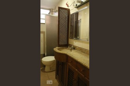 Apartamento à venda com 77m², 2 quartos e 1 vagaDetalhe do Banheiro 