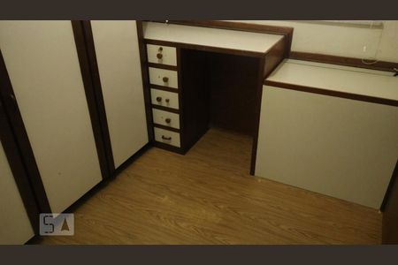 Apartamento à venda com 77m², 2 quartos e 1 vagaQuarto 2