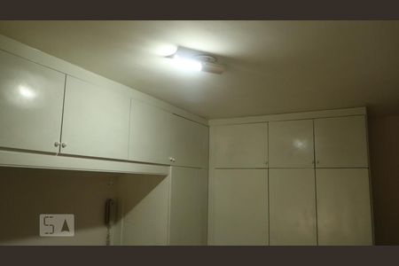 Apartamento à venda com 77m², 2 quartos e 1 vagaQuarto 1