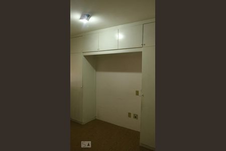 Apartamento à venda com 77m², 2 quartos e 1 vagaDetalhe Quarto 1