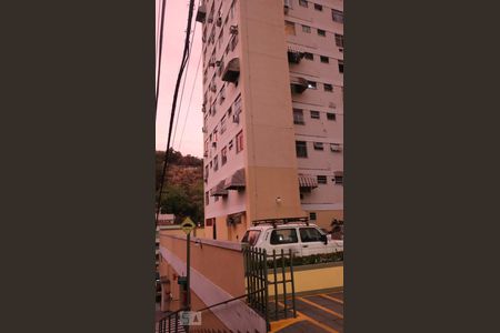 Apartamento à venda com 77m², 2 quartos e 1 vagaFachada do Prédio