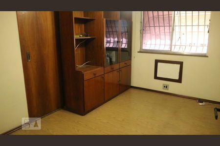 Sala de apartamento à venda com 2 quartos, 77m² em Santa Rosa, Niterói