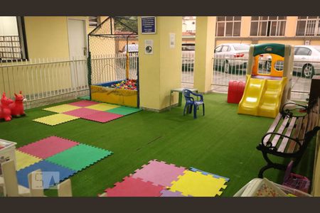 Apartamento à venda com 77m², 2 quartos e 1 vagaPlayground