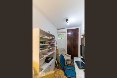 Quarto de apartamento à venda com 1 quarto, 60m² em Bosque, Campinas