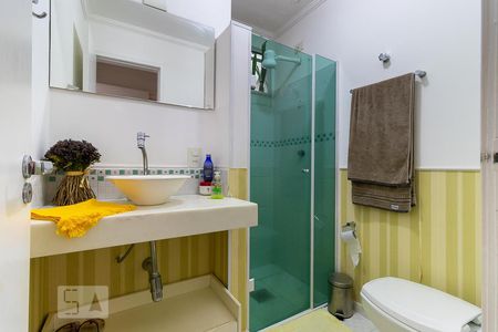 Apartamento à venda com 60m², 1 quarto e 1 vaga Apartamento à venda com 60m², 1 quarto e 1 vagaBanheiro