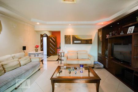 Sala de casa à venda com 4 quartos, 340m² em Parque São Domingos, São Paulo