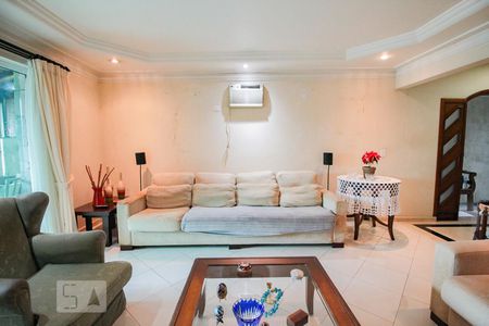 Sala de casa à venda com 4 quartos, 340m² em Parque São Domingos, São Paulo