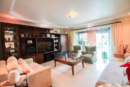 Sala de casa à venda com 4 quartos, 340m² em Parque São Domingos, São Paulo