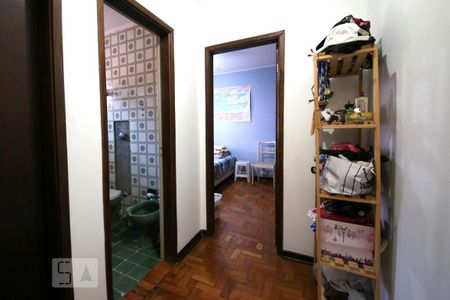 Casa à venda com 172m², 3 quartos e 2 vagasCorredor 