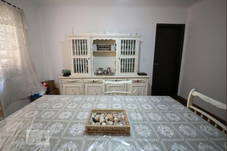 Casa à venda com 172m², 3 quartos e 2 vagasSala de Jantar