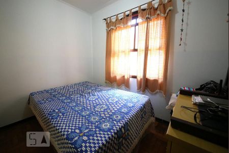 Casa à venda com 172m², 3 quartos e 2 vagasQuarto 2