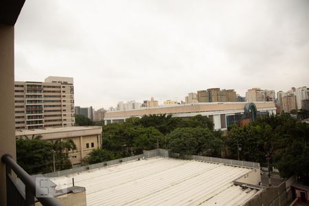 Vista varanda de kitnet/studio para alugar com 1 quarto, 26m² em Indianópolis, São Paulo