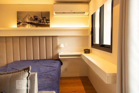 Quarto/Sala de kitnet/studio para alugar com 1 quarto, 26m² em Indianópolis, São Paulo