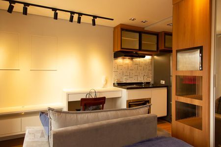 Quarto/Sala de kitnet/studio para alugar com 1 quarto, 26m² em Indianópolis, São Paulo