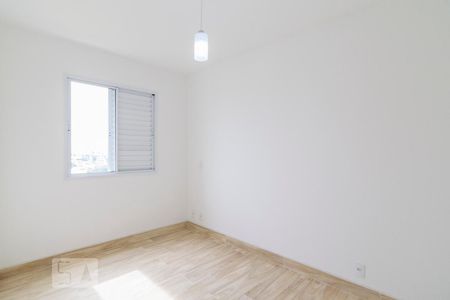 Quarto 1 de apartamento para alugar com 2 quartos, 49m² em Vila Eldízia, Santo André