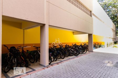 Apartamento à venda com 43m², 2 quartos e 1 vaga Apartamento à venda com 43m², 2 quartos e 1 vagaÁrea comum