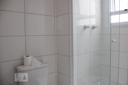 Apartamento à venda com 43m², 2 quartos e 1 vaga Apartamento à venda com 43m², 2 quartos e 1 vagaBanheiro