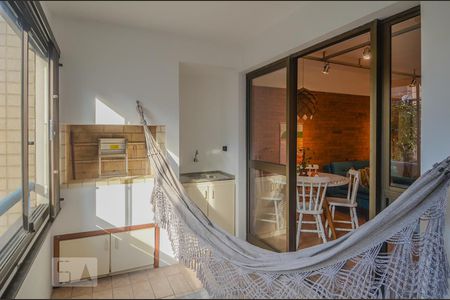 Varanda Gourmet de apartamento para alugar com 2 quartos, 66m² em Azenha, Porto Alegre