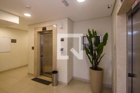 Apartamento à venda com 36m², 1 quarto e 1 vagaHall social
