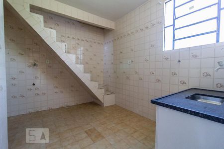 Casa para alugar com 80m², 3 quartos e 1 vagaCozinha