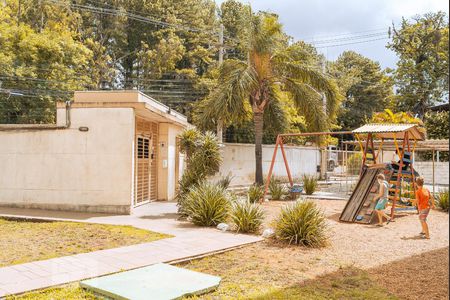 Apartamento à venda com 45m², 2 quartos e 1 vagaPortaria e Playground