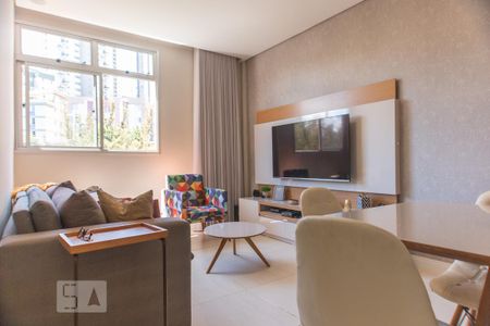 Sala de apartamento para alugar com 3 quartos, 80m² em Estrela Dalva, Belo Horizonte