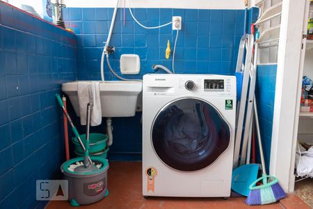 Apartamento à venda com 140m², 2 quartos e 1 vagaÁrea de Serviço