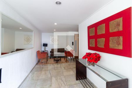Apartamento para alugar com 69m², 2 quartos e 1 vaga Apartamento para alugar com 69m², 2 quartos e 1 vagaÁrea comum - Hall Social