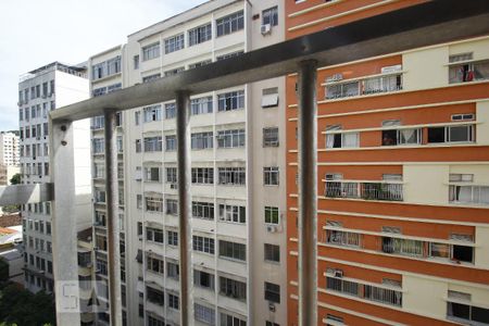 Vista do quarto 1 de apartamento para alugar com 2 quartos, 75m² em Centro, Rio de Janeiro