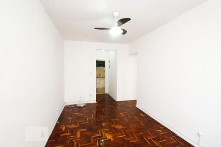 Sala de apartamento para alugar com 2 quartos, 75m² em Centro, Rio de Janeiro