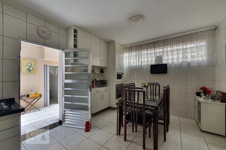 Casa à venda com 220m², 3 quartos e 4 vagasCozinha