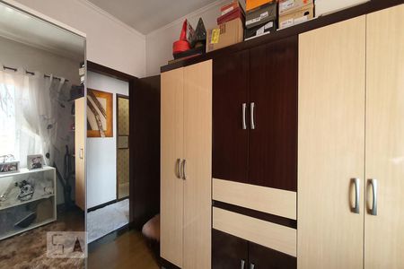 Casa à venda com 220m², 3 quartos e 4 vagasQuarto 2