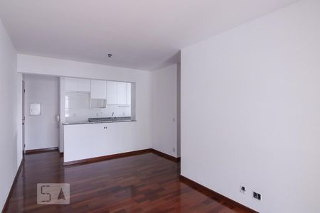 Sala de apartamento para alugar com 2 quartos, 70m² em Água Branca, São Paulo