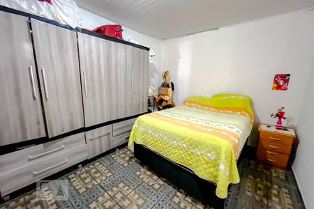 Quarto 1 de casa à venda com 5 quartos, 250m² em Vila Paulo Silas, São Paulo