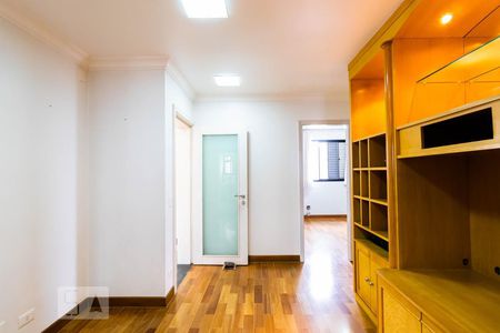 Apartamento à venda com 200m², 4 quartos e 4 vagasAntessala