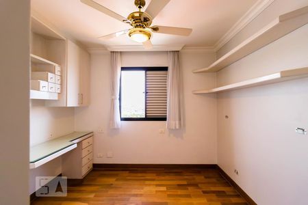 Apartamento à venda com 200m², 4 quartos e 4 vagasSuíte 2