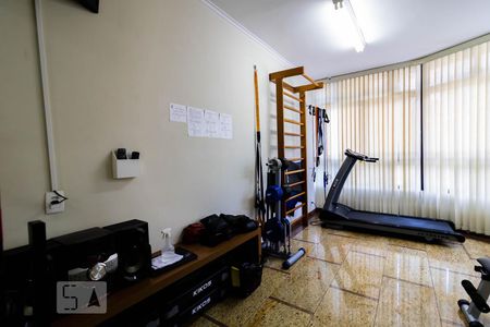 Apartamento à venda com 200m², 4 quartos e 4 vagasÁrea comum - Academia