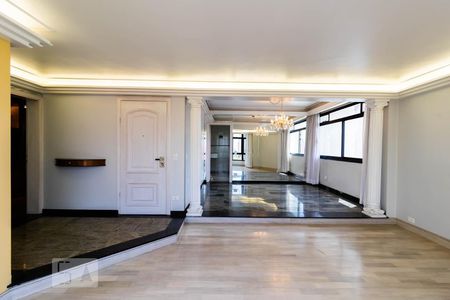 Apartamento à venda com 200m², 4 quartos e 4 vagasSala