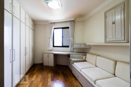 Apartamento à venda com 200m², 4 quartos e 4 vagasQuarto