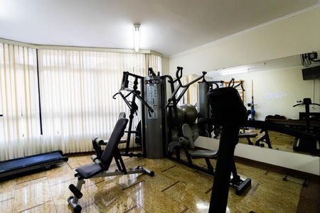 Apartamento à venda com 200m², 4 quartos e 4 vagasÁrea comum - Academia